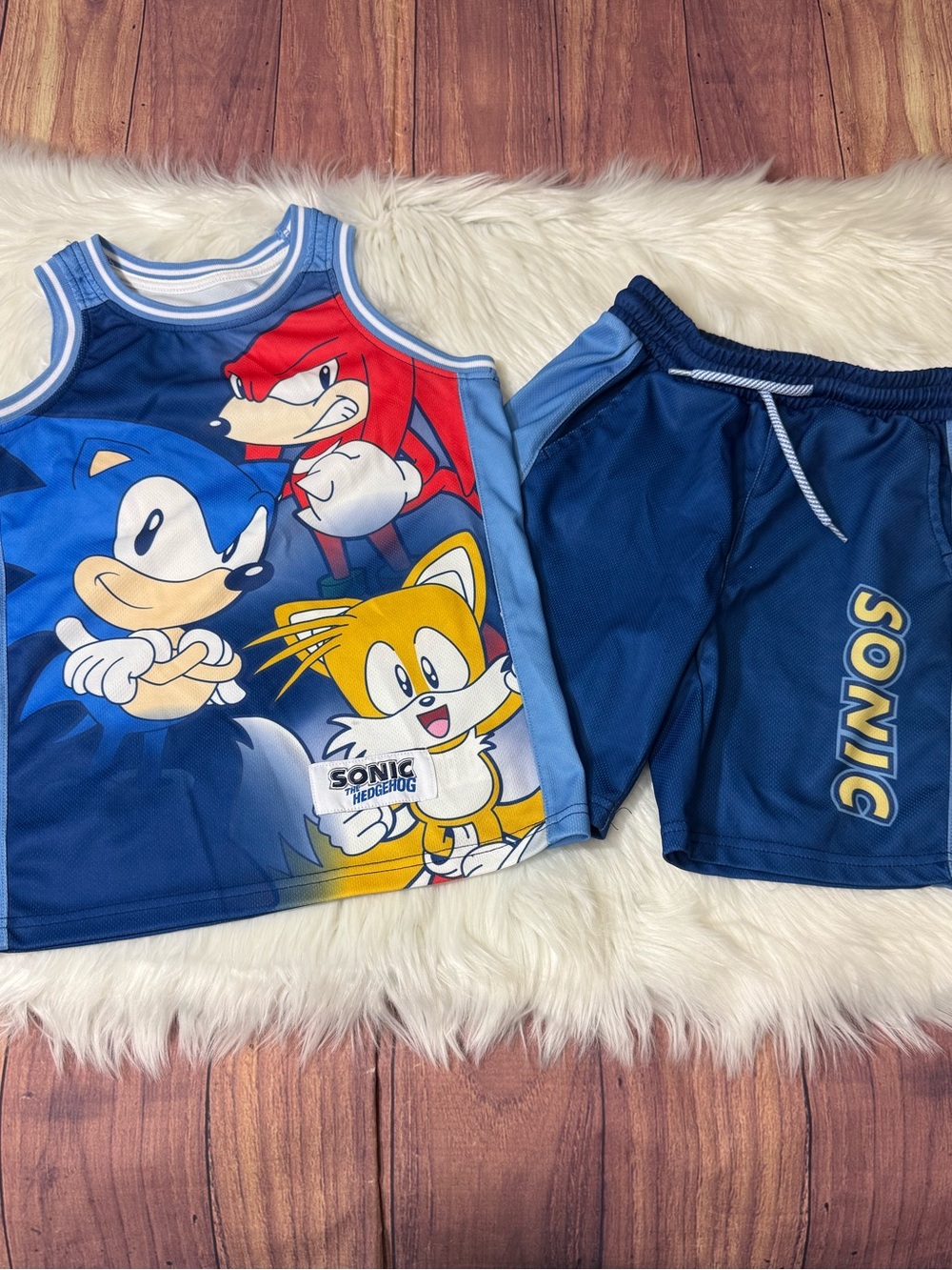 Sonic the Hedgehog Tank Top & Athletic Shorts Set - Boys Size M (8)